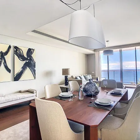 Апартаменты Lexus Avenue By Lovelystay Фуншал