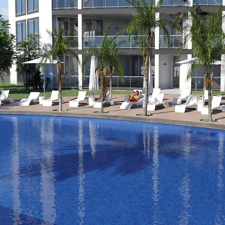 Lexus Avenue - Infinity Pool By Lovelystay Funchal (Madeira)