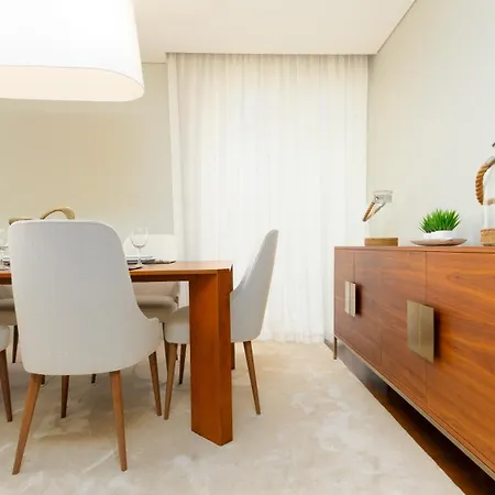 Apartament Lexus Avenue - Infinity Pool By Lovelystay