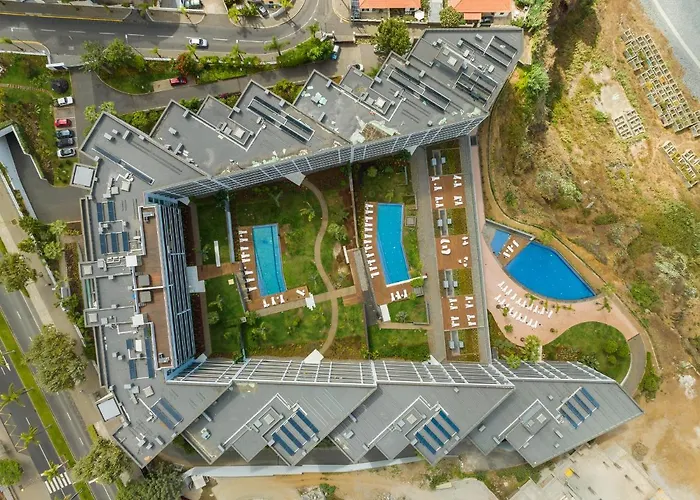 Lexus Avenue By Lovelystay * Funchal (Madeira)